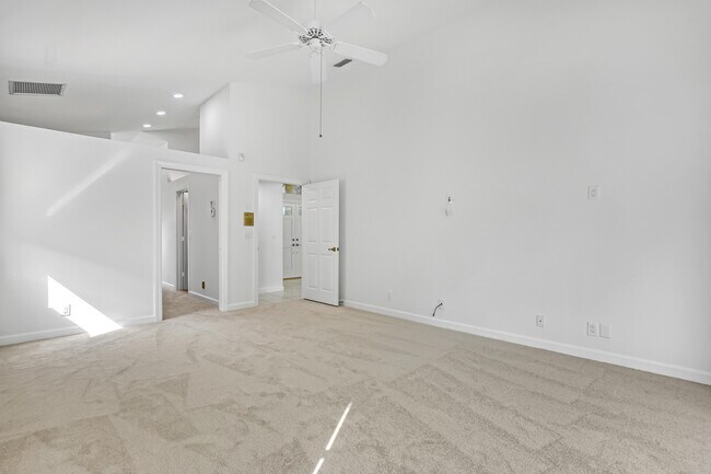 Building Photo - 22 Windward Isle