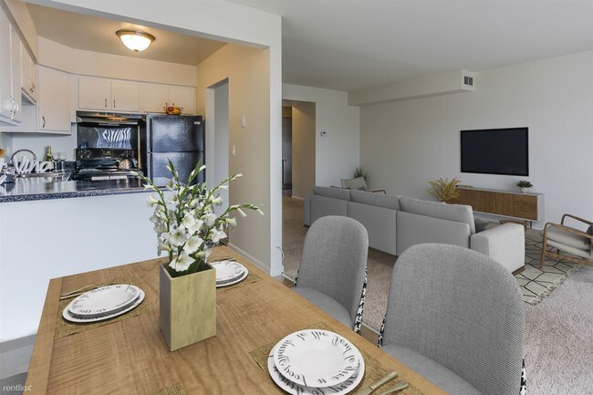 Building Photo - 3235 Soft Water Lake Dr NE