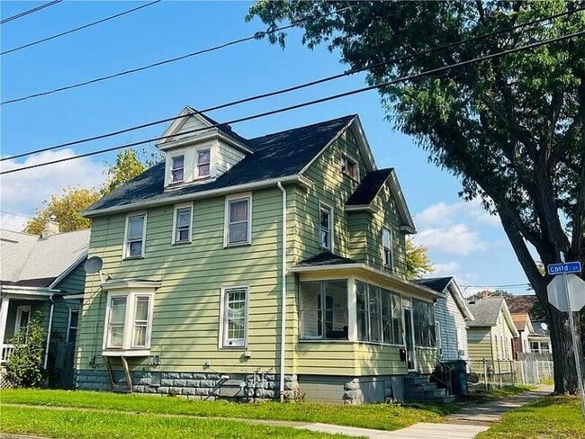 Building Photo - 98 Lime St