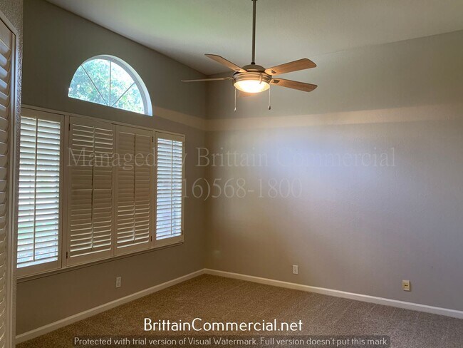 Building Photo - Gorgeous 3 Bedroom 2 Bath House at Courtsi...