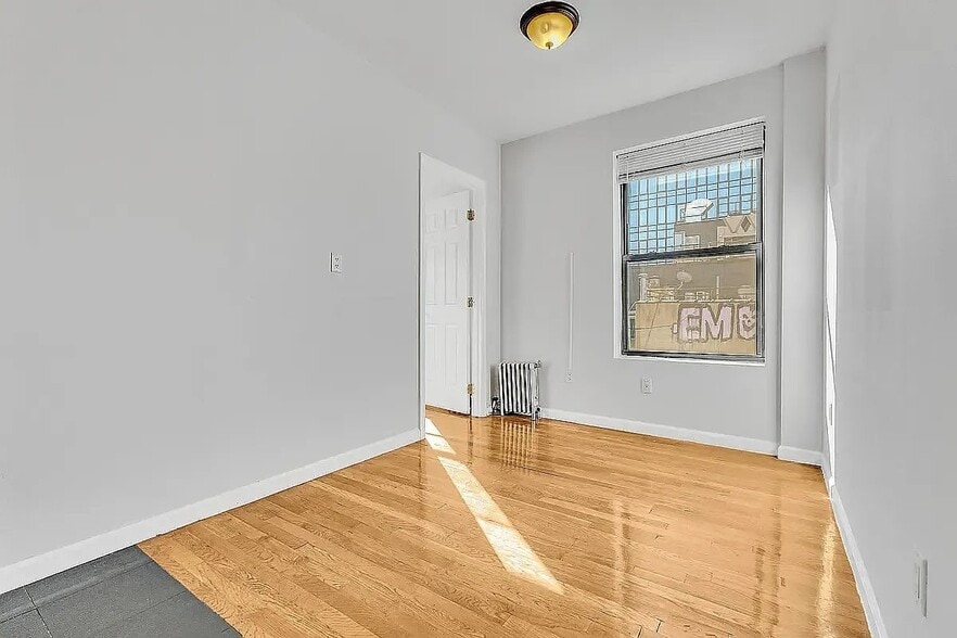 Building Photo - 101 Delancey St
