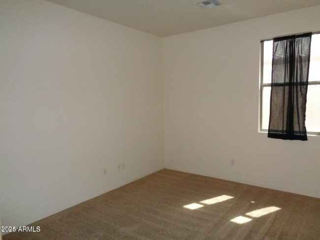 Building Photo - 2653 E Canyon Creek Dr