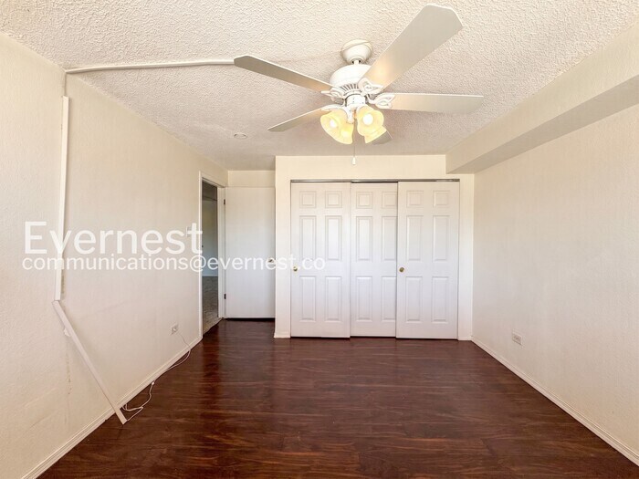 Building Photo - 3047 W 47th Ave