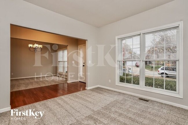 Building Photo - 332 Centerfield Dr