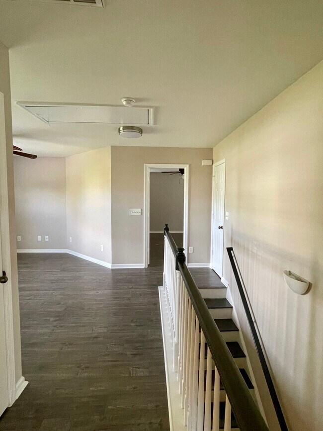 Building Photo - 4034 Remington Oaks Cir