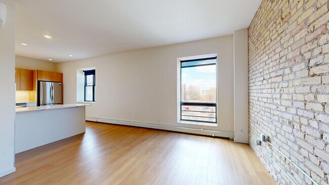 Building Photo - 2109 Blaisdell