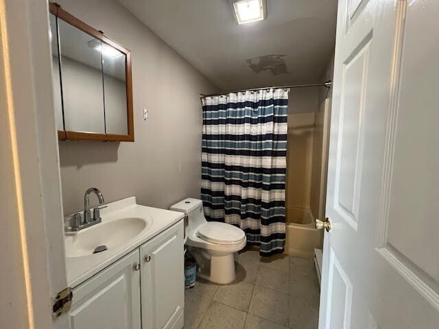 Building Photo - 823 Martin St