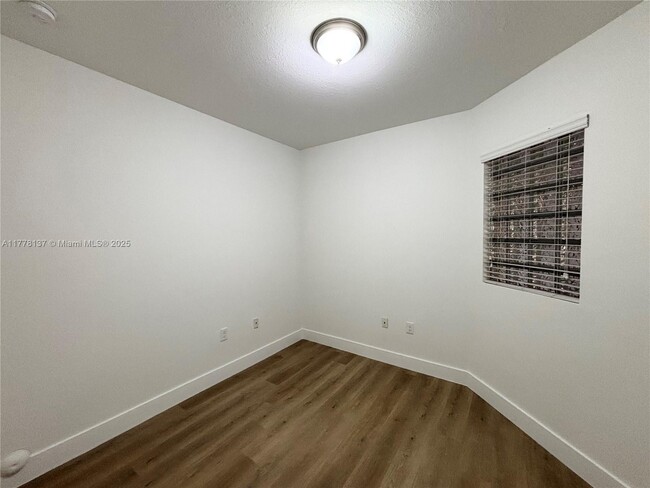 Building Photo - 8960 NW 97th Ave