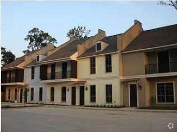 Building Photo - Parkview Quarters