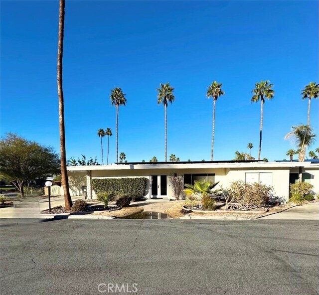 Primary Photo - 73590 Golf Course Ln