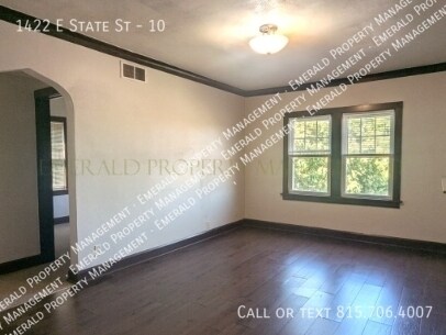 Building Photo - 1422 E State St