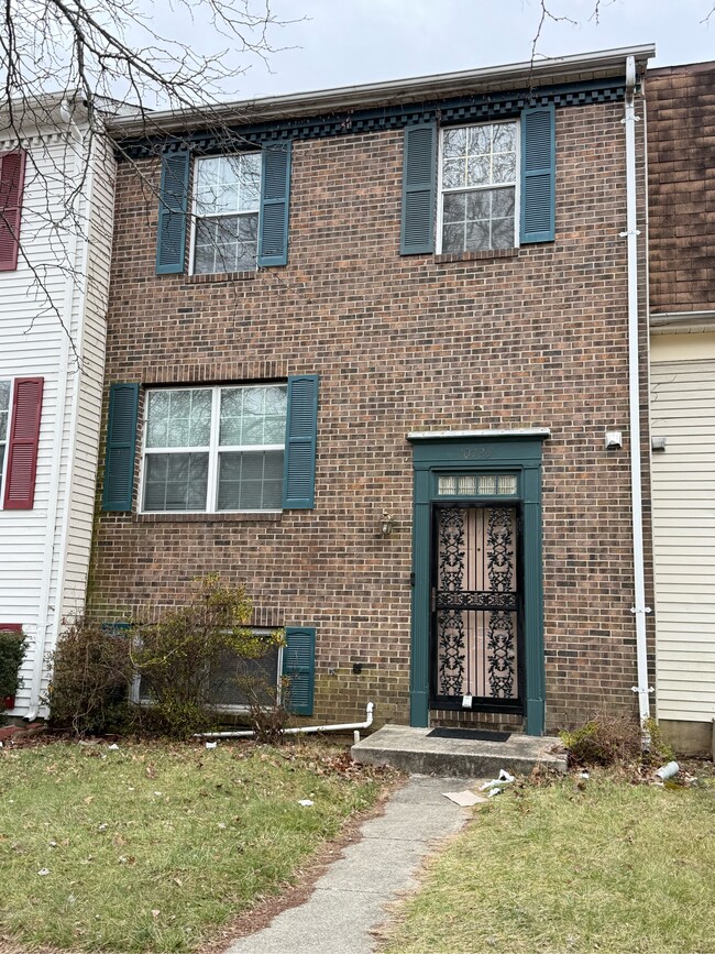 Primary Photo - 10723 Castleton Way