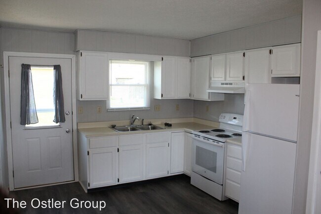 Building Photo - 2 br, 1 bath House - 120 Smith Street