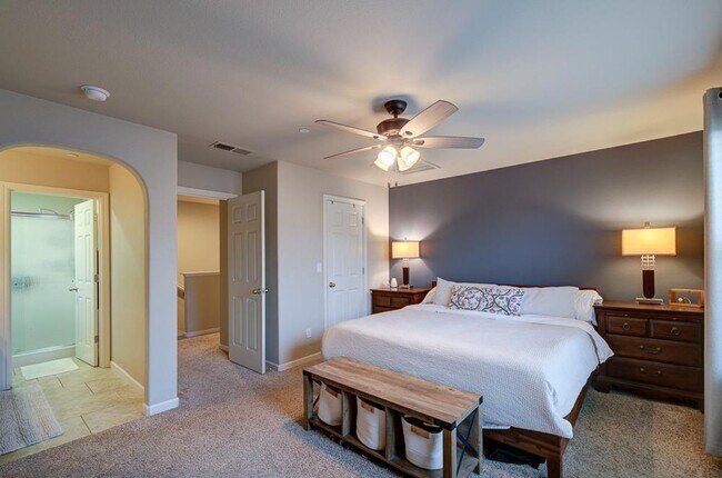 Building Photo - Cute Home in Fresno!