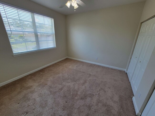 Building Photo - 4061 Shady View Ln