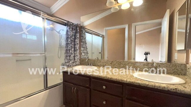 Building Photo - 12549 Loma Verde Dr