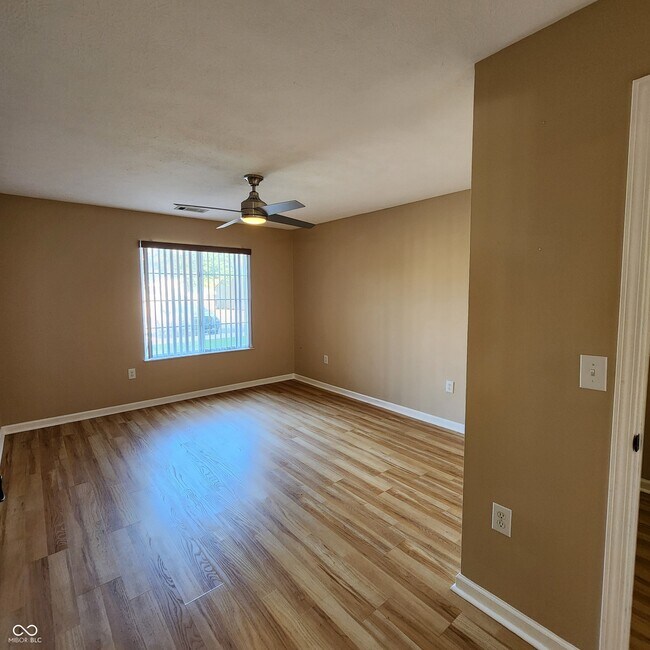 Building Photo - 232 Legends Creek Pl