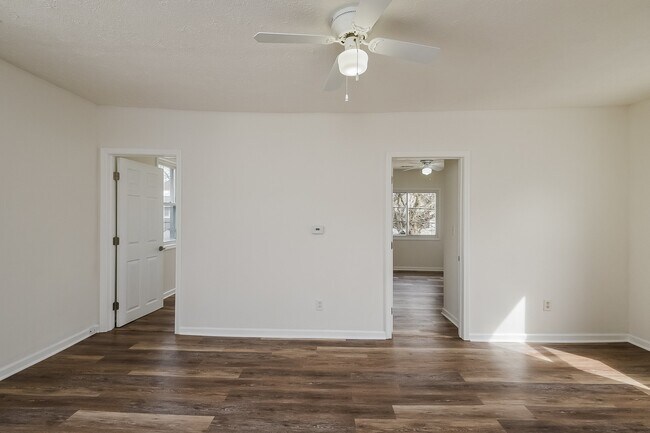 Building Photo - 1321 Buhrer Ave