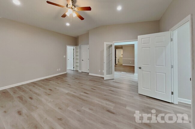 Building Photo - 2309 Pastille Ln