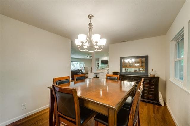 Building Photo - 3224 Preston Hollow Rd