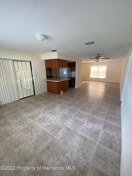 Building Photo - 1332 Bentley Ave