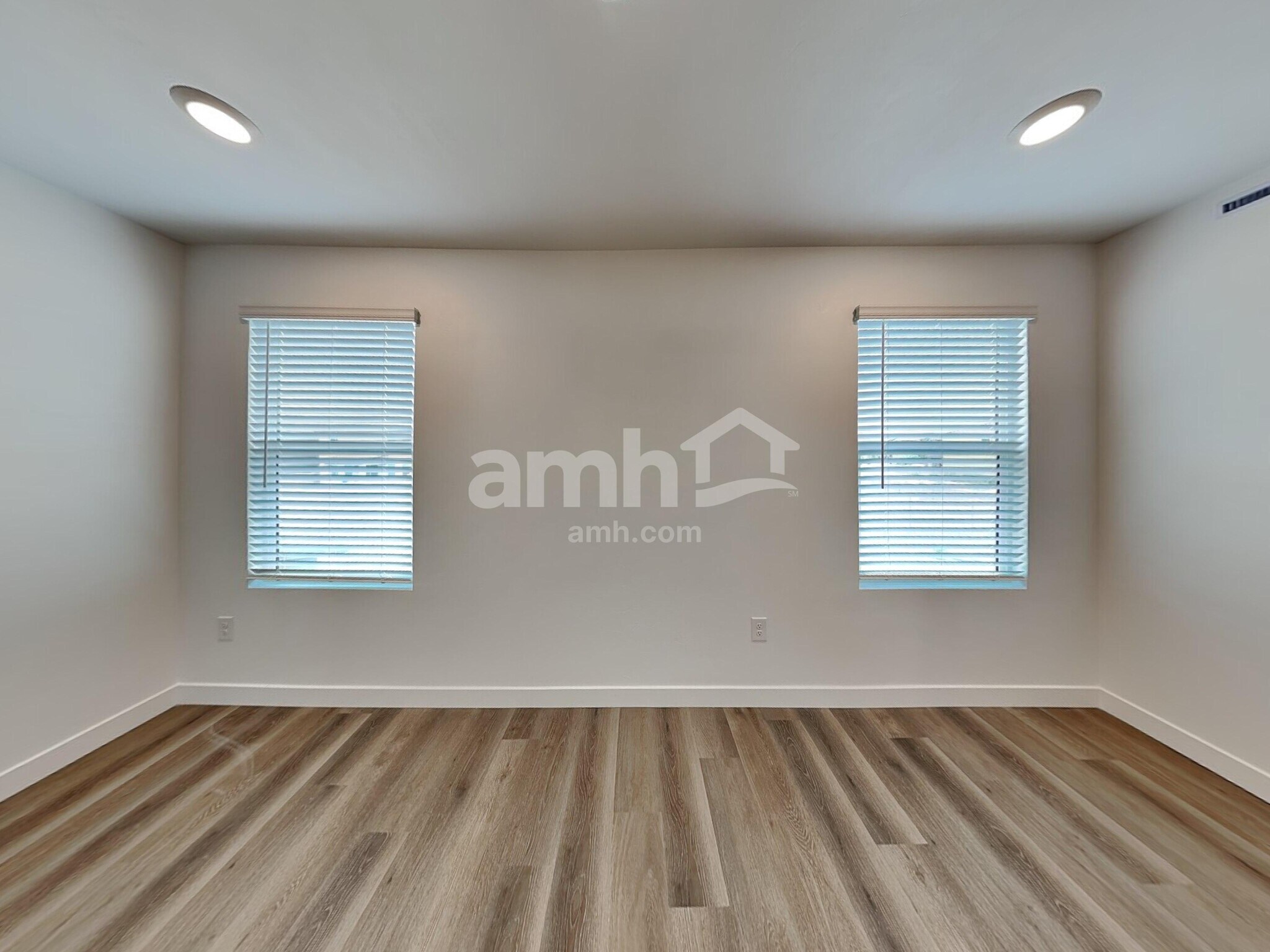 Building Photo - 7423 S Paseo Monte de Oro
