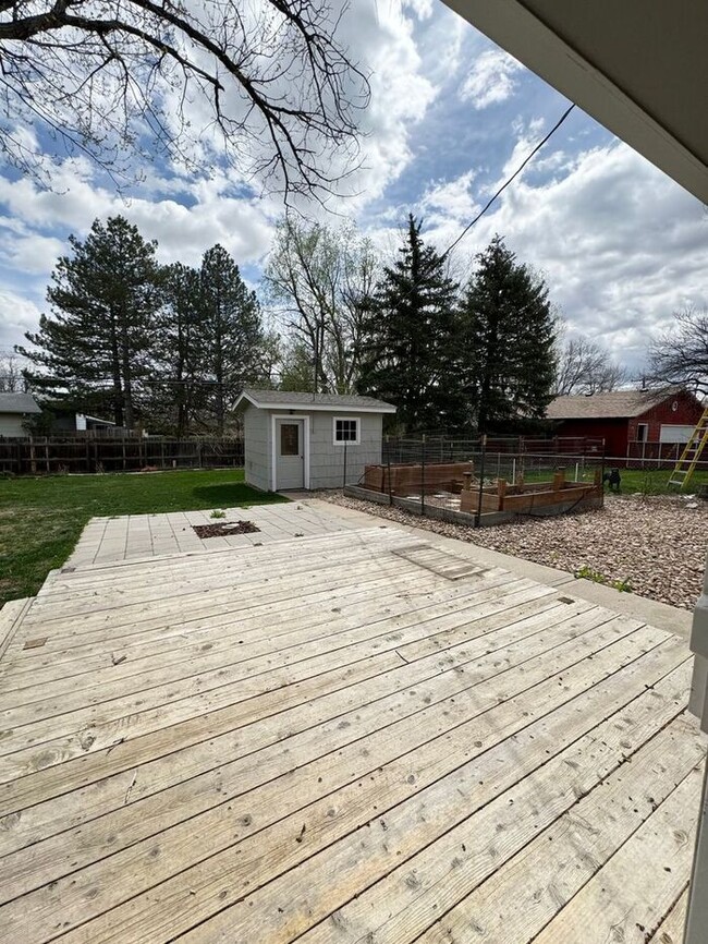 Building Photo - Charming Updated 3bd, 1bath Home In SW Lov...