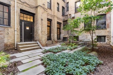 Building Photo - 400 Lincoln Pl