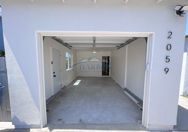 Building Photo - 2059 Jaybrook Dr