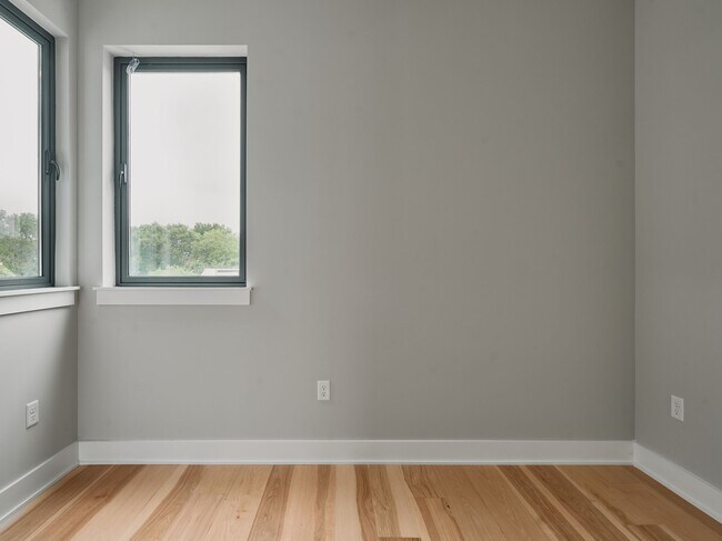 Building Photo - 412 Kemp St