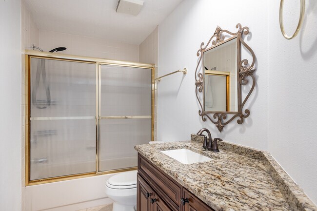 Building Photo - 1000 S Harbour Island Blvd