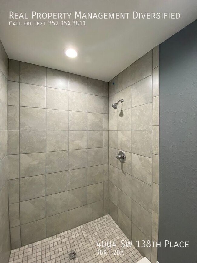 Building Photo - 4004 SW 138th Pl