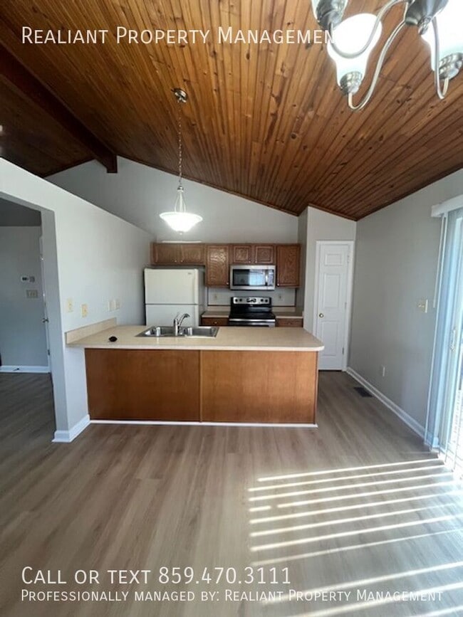 Building Photo - 310 Outrider Way