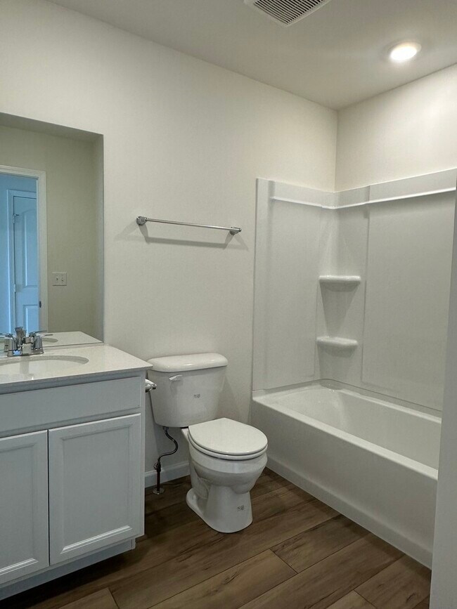Building Photo - 2656 Lawlor Ln
