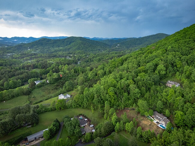 Building Photo - 54 Hyder Ln