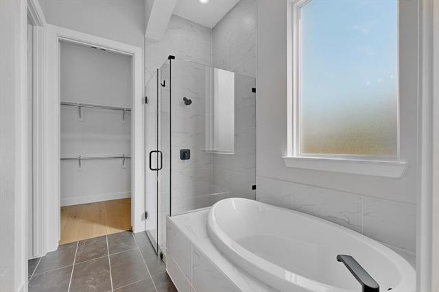 Building Photo - 15592 Songbird St