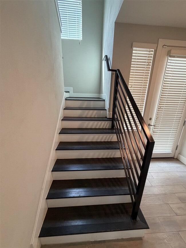 Building Photo - 10806 Warwana Rd