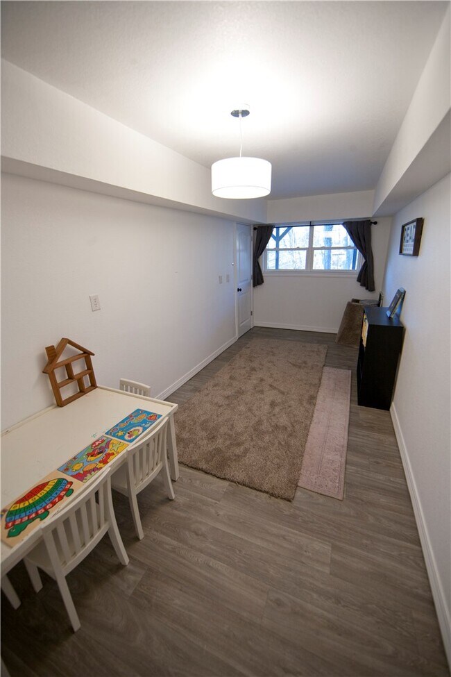 Building Photo - 34 Basore Dr