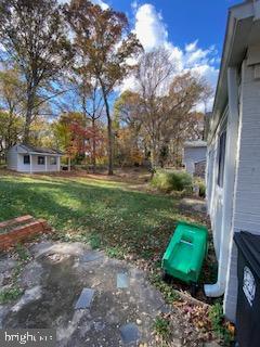 Building Photo - 704 Kings Ln