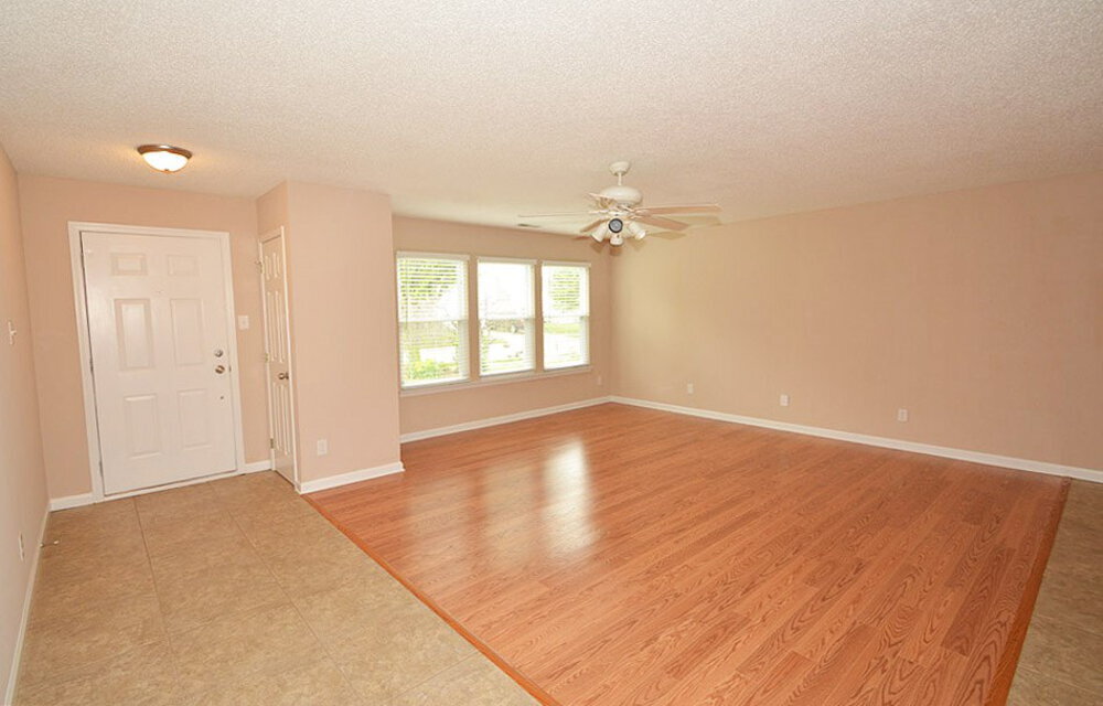 Building Photo - 7732 Mistflower Ln