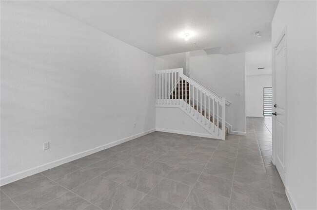 Building Photo - 260 SW 159th Way