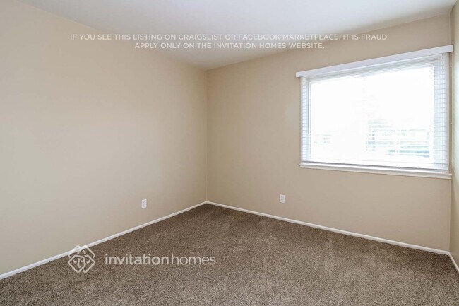 Building Photo - 7572 South Pkwy