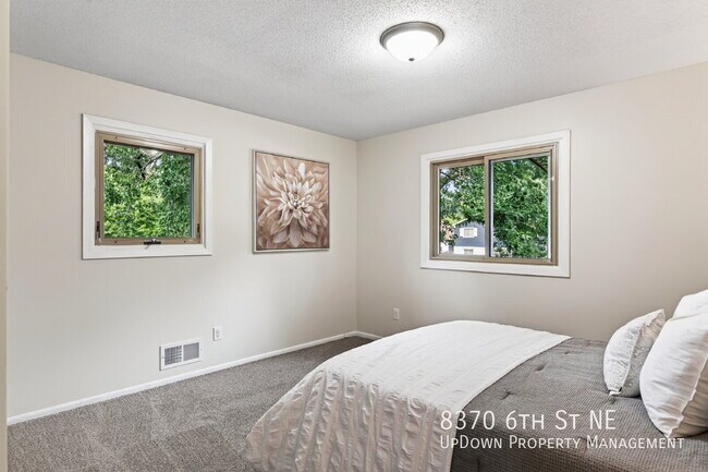 Building Photo - 8370 6th St NE