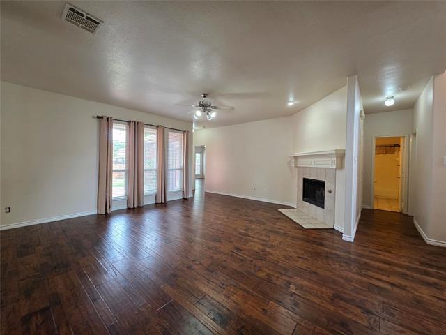 Building Photo - 1701 Balboa Ln