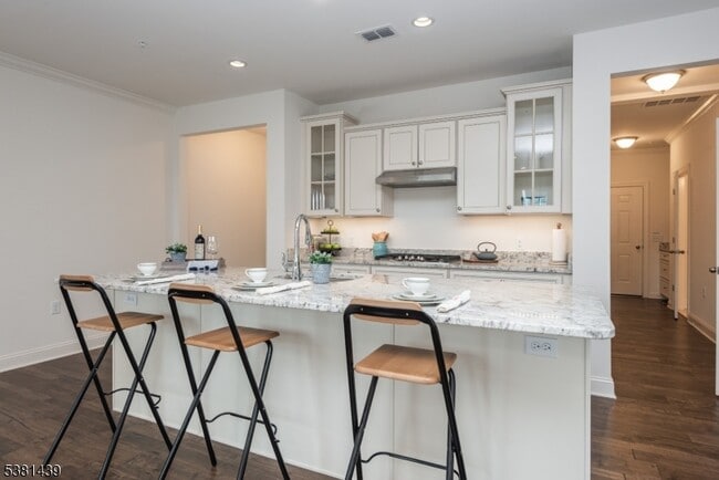Building Photo - 5B Passe Ct
