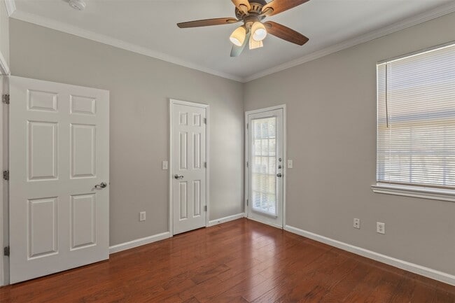 Building Photo - 8015 Ederville Cir