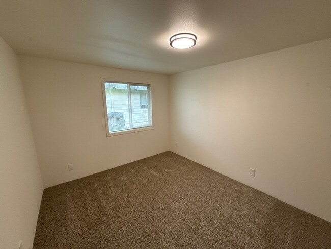 Building Photo - 4435 Campbell Dr SE