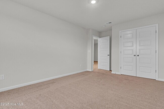 Building Photo - 1211 Windy Grove Ln