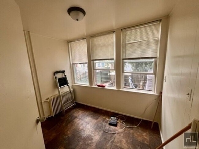 Building Photo - Cedar St,Yonkers