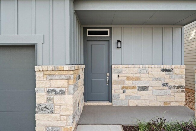Building Photo - 2209 Grenache Dr